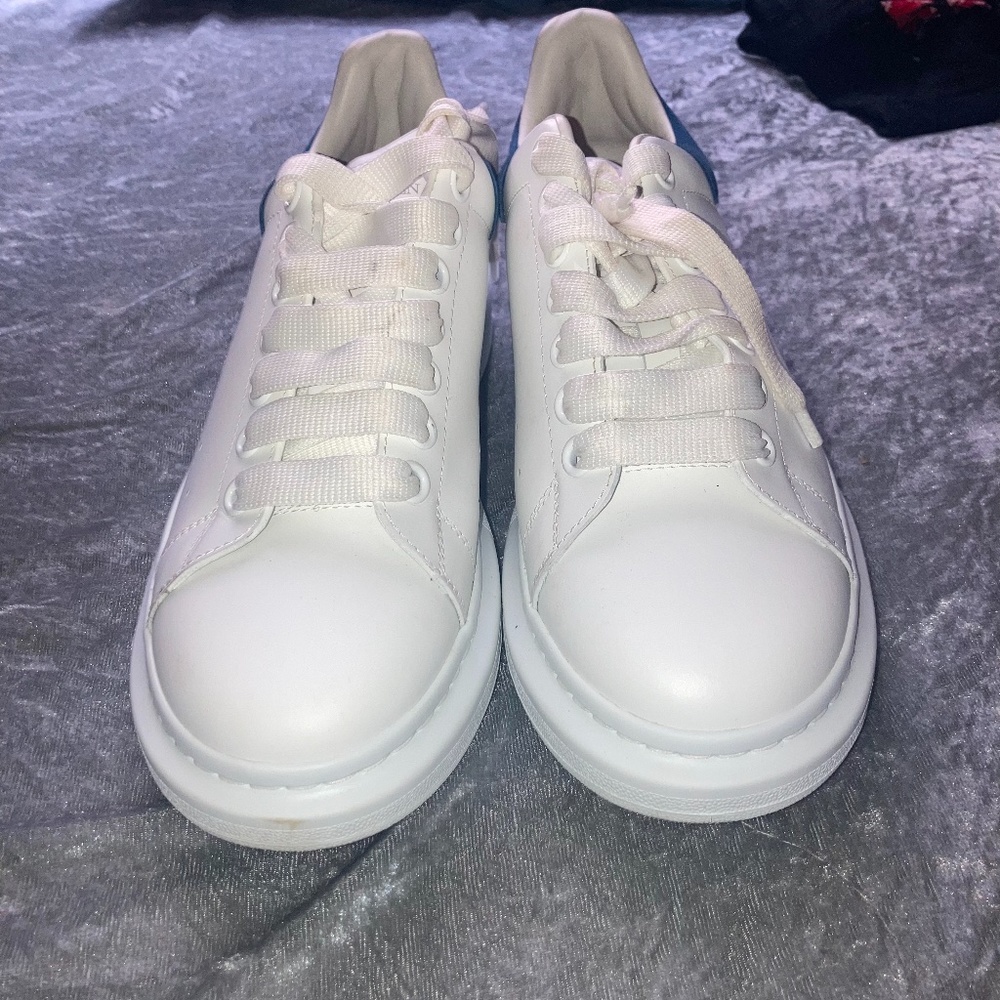 Alexander Mcqueen